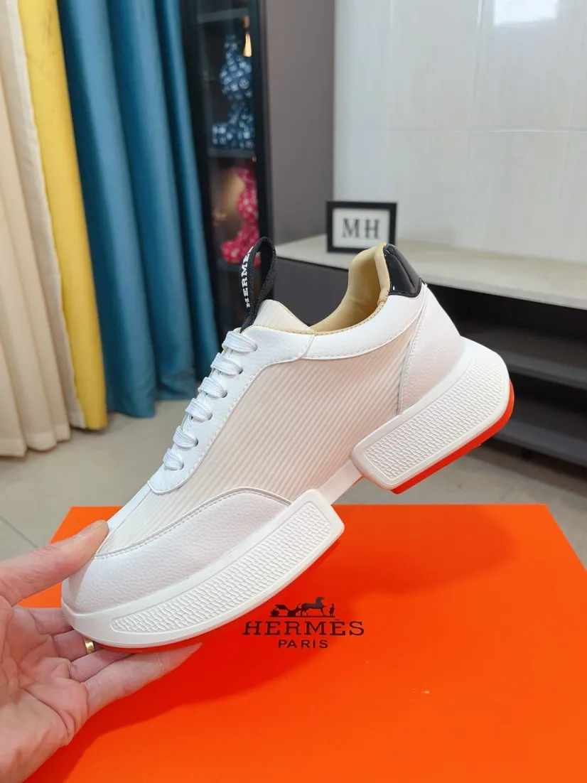 Men's shoes 💰460🌸🌸【HERMES】Hermès high-end quality original shoe upper: 🔝tumbled calfskin, suede calfskin, shoe body sewn H totem, outsole: ultra-light TPU foam·rubber; two-color molded outsole, ultra-high quality control·fine workmanship: highlighting (high-end·luxury·grade) 38-44 (45 can be customized)